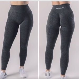 Alphalete amplify powder grey size small